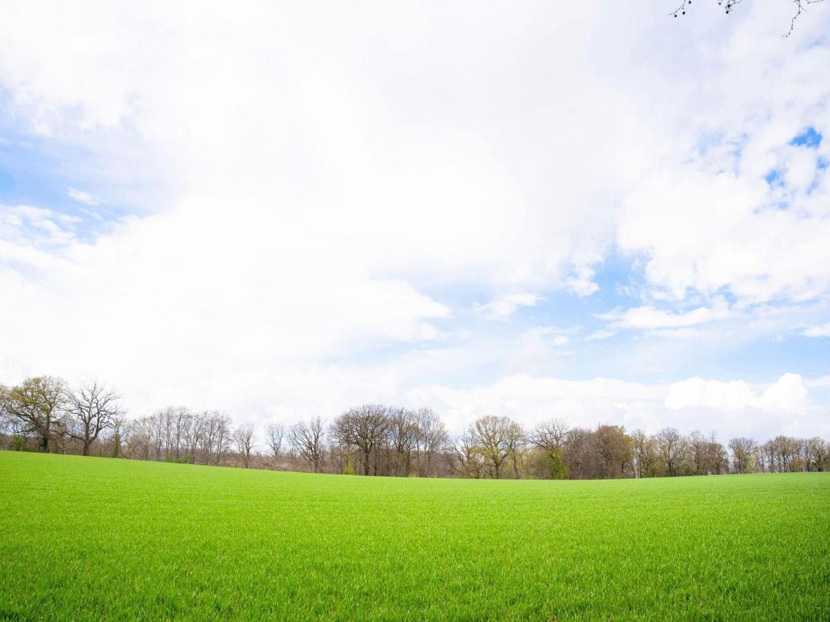 Serene Holiday Home In Ulestraten Buitenkant foto